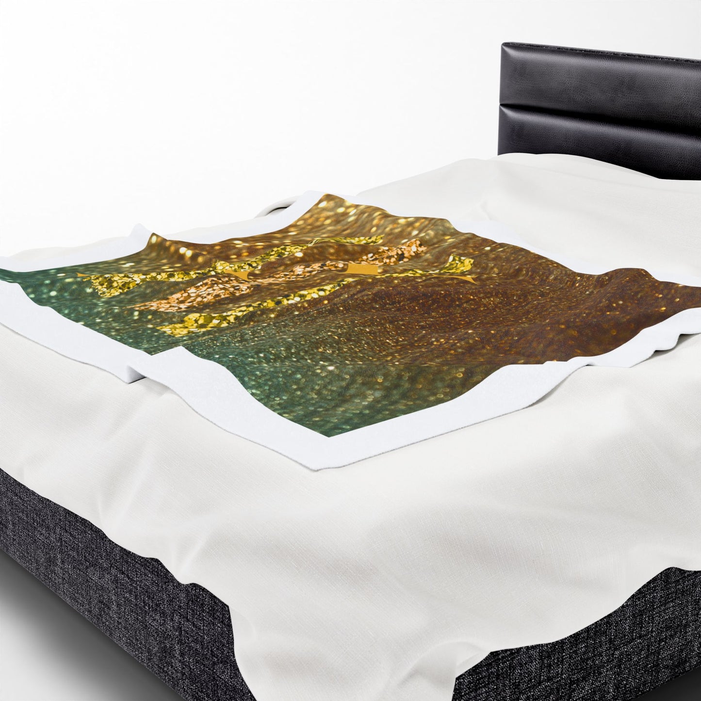 Shimmering Glitter Velveteen Plush Blanket | Cozy Gift for Home Decor, Cozy Throws, Soft Blanket for Winter, Elegant Bedroom Accent